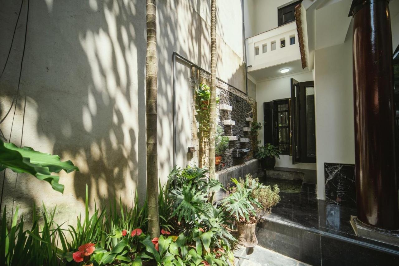 Impresso Home & Cafe Hanoi Buitenkant foto